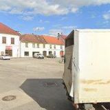 AUTOKEMP U SKALNÍKŮ