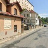 VINÁRNA & PENZION POD HRADEM