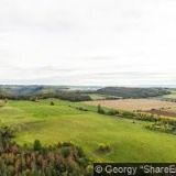 CHALUPA VE ZTRACENÉM RÁJI