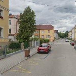 obrazek: avatar HOUŠKA MIROSLAV