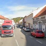 HOLEČKOVÁ JAROSLAVA