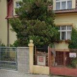 HANUŠ ROMAN-KRBY A KACHLOVÁ KAMNA