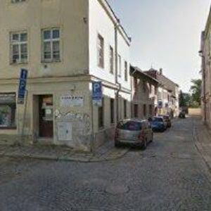 obrazek: avatar SOŠ MANAGEMENTU A PRÁVA