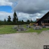 CHALUPA NA ROZCESTÍ