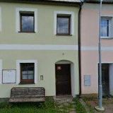 CHALUPA POD MĚDNÍKEM