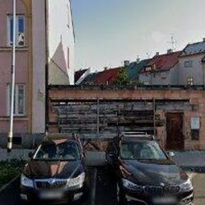 obrazek: avatar DVORNÍ REALITNÍ CHOMUTOV , s.r.o.