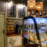 HAHN PETR-HUDEBNÍ NÁSTROJE