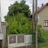 ADAMKOVÁ PAVLÍNA-OPRAVY ODĚVŮ A KREJČOVSTVÍ