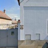 HANA KRATOCHVÍLOVÁ