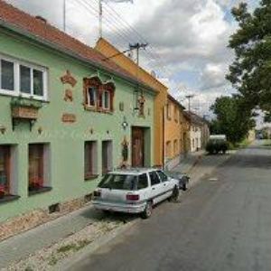 obrazek: avatar REŽNÁ BOŽENA-UBYTOVNA ZDĚTÍN