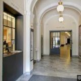 DIVADLO POD PALMOVKOU