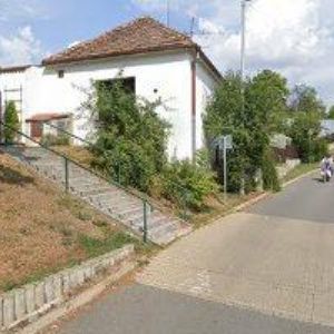 obrazek: avatar KAVÁRNA POD PAVLAČÍ