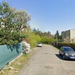 obrazek: avatar SNACK BAR NA HRÁDKU