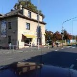 KNIHKUPECTVÍ, VINOTÉKA, KAVÁRNA, ČAJOVNA NAD LESY