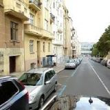 UMĚLECKÁ ŘEMESLA PRAHA, společnost s ručením omezeným