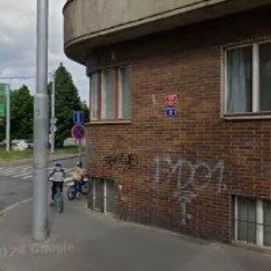 obrazek: avatar ŘEZÁČOVÁ HANA PhDr.