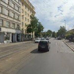 obrazek: avatar POUPĚTOVÁ JULIE Mgr.