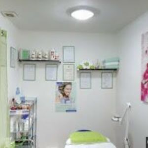 obrazek: avatar HELÁKOVÁ JANA-SALÓN BLANCHE