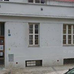 obrazek: avatar HOUSOVÁ JANA MUDr.