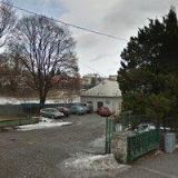 DOBEŠ PETR-KAROSÁRNA