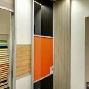 obrazek: avatar ZDVYHALOVÁ TVRDÁ LENKA MDDr.