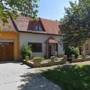 obrazek: avatar VINNÝ SKLEP U SURMANŮ