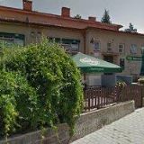 HOSPŮDKA NA HŘIŠTI