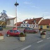 HOSTINEC V ZATÁČCE