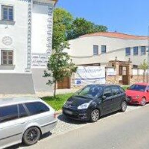 obrazek: avatar ZUGÁRKOVÁ PAVLÍNA Mgr.-NOTÁŘSTVÍ