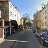 8A PRODEJNÍ GALERIE