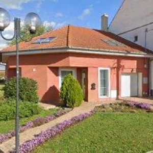 obrazek: avatar KOŠUTKOVÁ IRENA-VINAŘSKÉ POTŘEBY