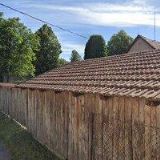 HOSTINEC NA SKALÁCH