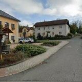 HOSTINEC U MALIŇÁKŮ