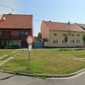 obrazek: avatar KVAPILÍKOVÁ HANA