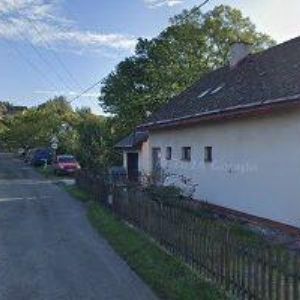 obrazek: avatar JANKŮ LUBOMÍR-GRANÁTOVÉ A VLTAVÍNOVÉ ŠPERKY