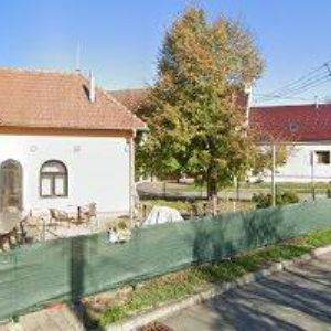 obrazek: avatar LÉKÁRNA ŠUMICE