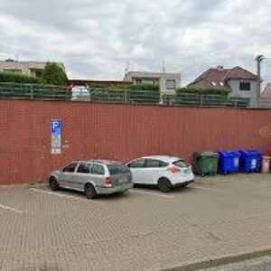 obrazek: avatar POLJAKOVÁ HANA MUDr.