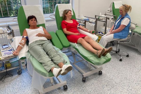 Českobudějovické nemocnici chybí krev všech skupin. Transfuzní oddělení žádá dárce