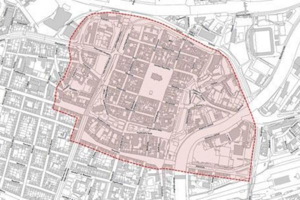 Plzeň bojuje proti vizuálnímu smogu - nová pravidla pro reklamu od roku 2026