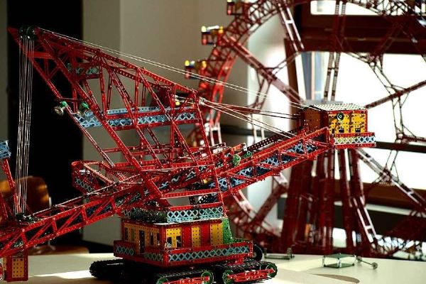 Stavebnice Merkur: Století inspirace a zábavy z Police nad Metují