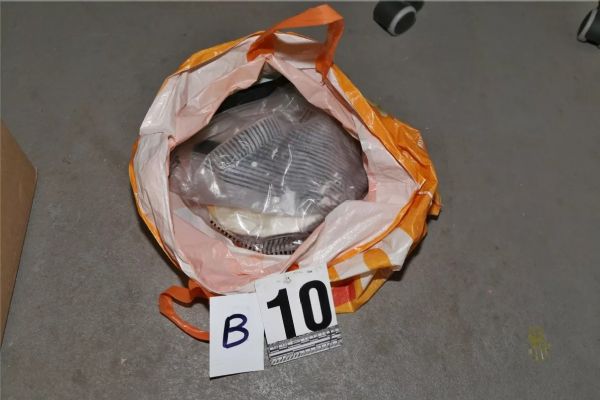 V Plzni zadrželi zkušeného dealera kokainu. Našli přes kilo drogy a 2,2 milionu
