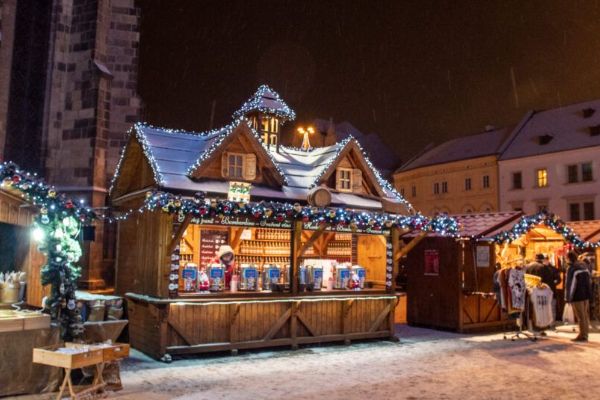 Začínají Plzeňské novoroční trhy