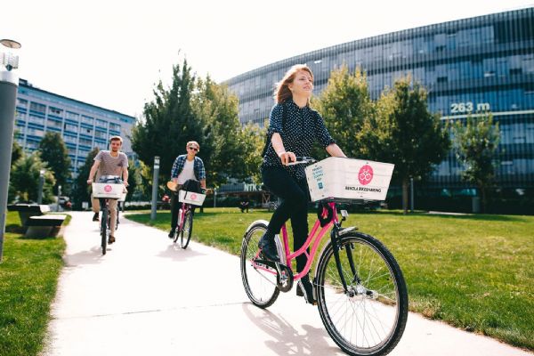 200 sdílených rozšíří dopravu v Budějovicích