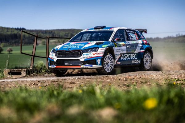 Dnes startuje Rallye Šumava. Klatovsko čekají rychlá auta i uzavírky