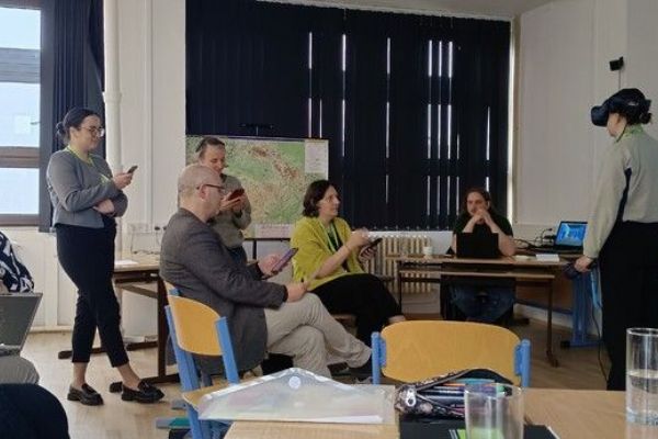 Evropští studenti si v Plzni zkoušeli výuku ve virtuální realitě