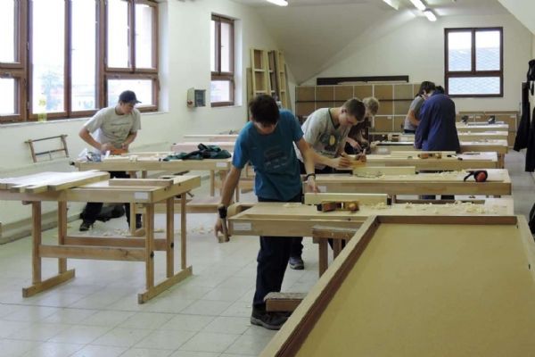 Instalatéři a truhláři táhnou. Přijímačky v kraji ukázaly, o jaká řemesla je zájem