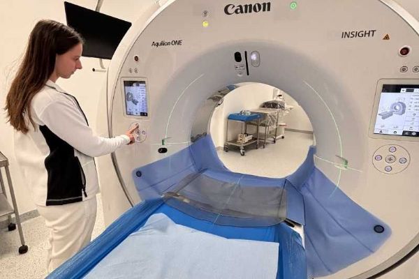 Jihlava investuje 47 milionů korun do moderního CT skeneru s umělou inteligencí
