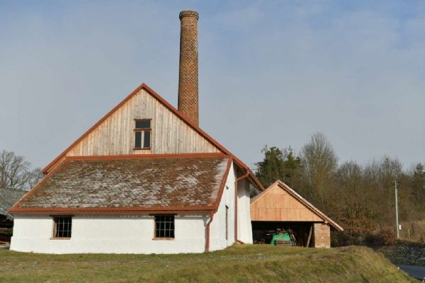 Památkou roku 2025 se stala cihelna v Boubíně, ocenění získala i fara v Hynčicích