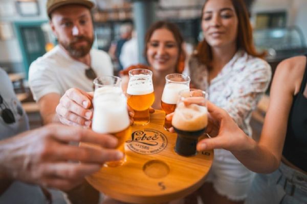 Pivní večer roku se blíží. Noc pivovarů otevře v Plzeňském kraji čtrnáct podniků