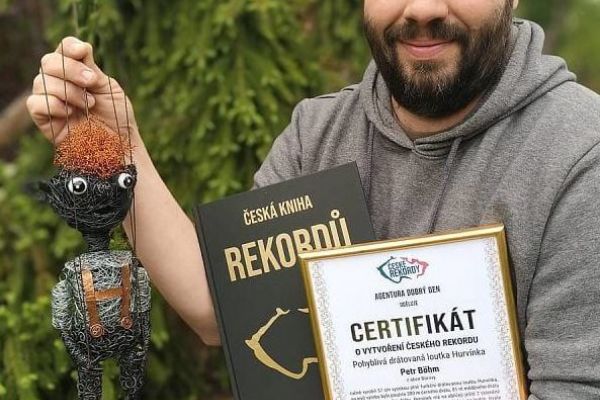 První drátěný Hurvínek: 523 m drátu a rekord ČR